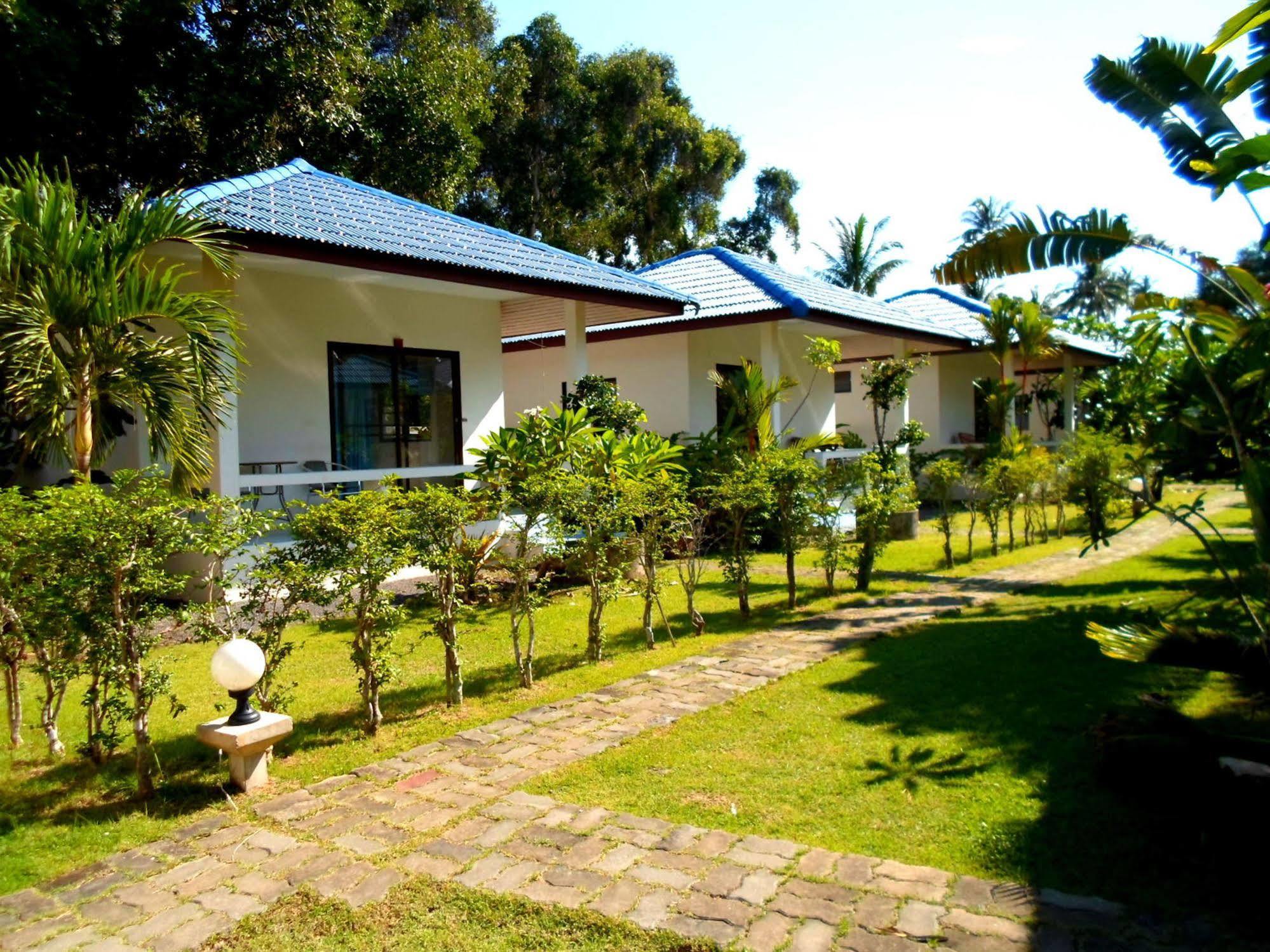 Baan Kuasakul Resort Mae Nam Exterior photo
